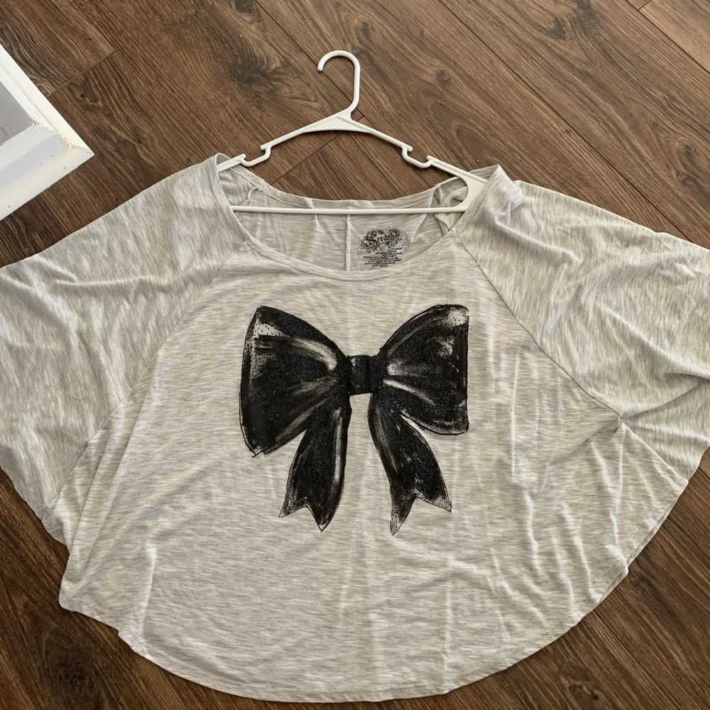 XXL Black and Gray Bow Blouse